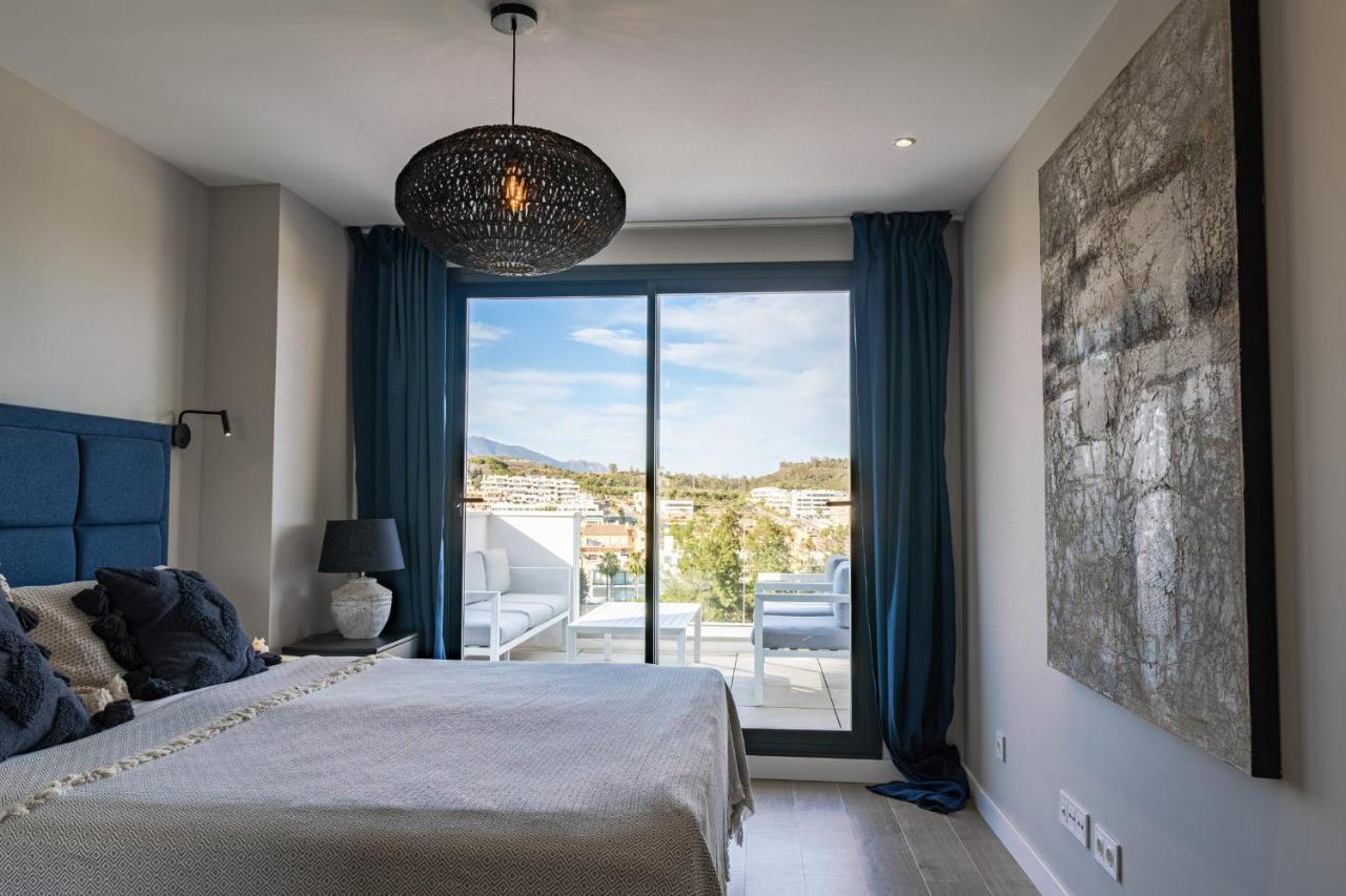 Magnificent Frontline Golf Penthouse In Navigolf La Cala De Mijas Lägenhet Exteriör bild