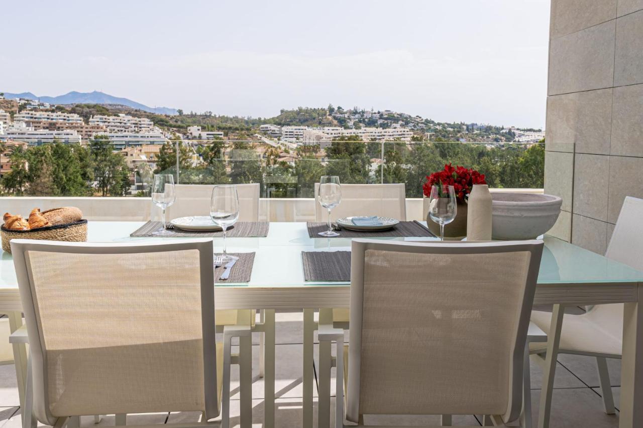 Magnificent Frontline Golf Penthouse In Navigolf La Cala De Mijas Lägenhet Exteriör bild